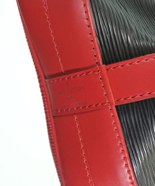 LOUIS VUITTON กระเป๋าสะพาย