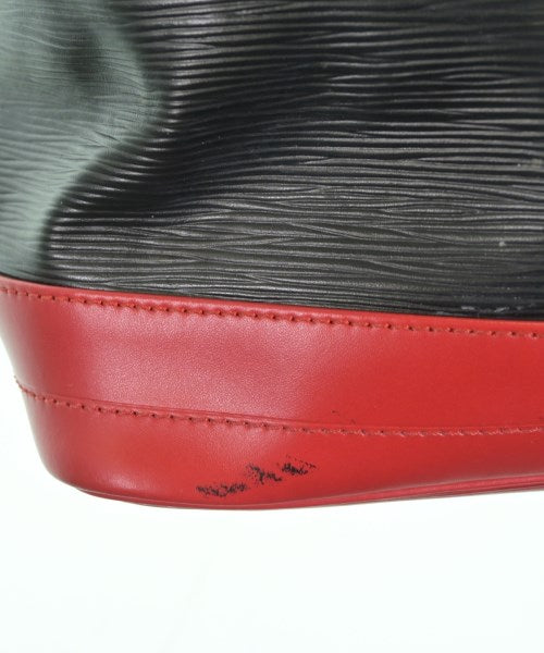 LOUIS VUITTON กระเป๋าสะพาย