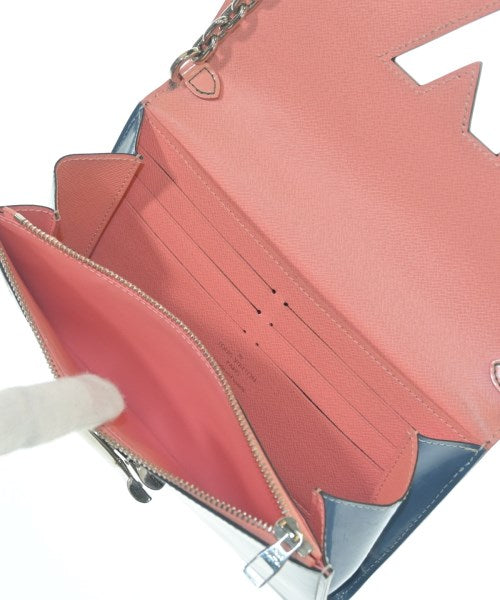 LOUIS VUITTON กระเป๋าสะพาย