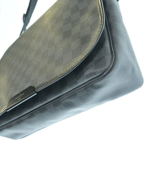 LOUIS VUITTON กระเป๋าสะพายข้าง