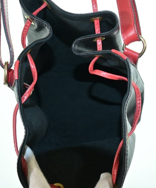 LOUIS VUITTON กระเป๋าสะพาย