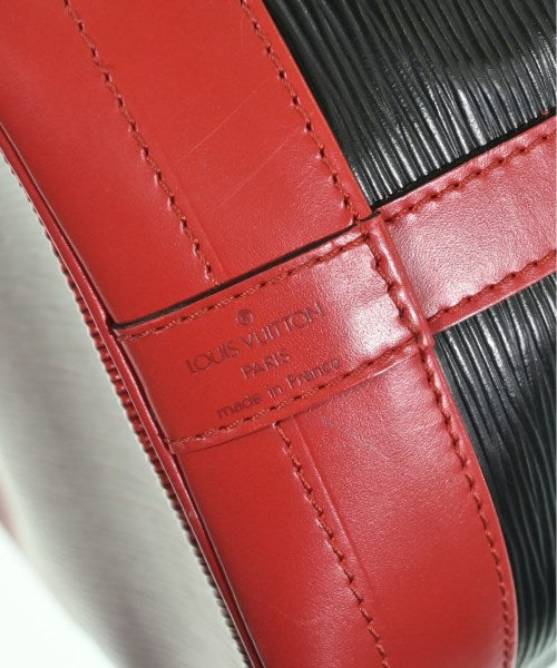 LOUIS VUITTON กระเป๋าสะพาย