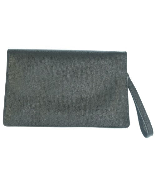 LOUIS VUITTON คลัตช์