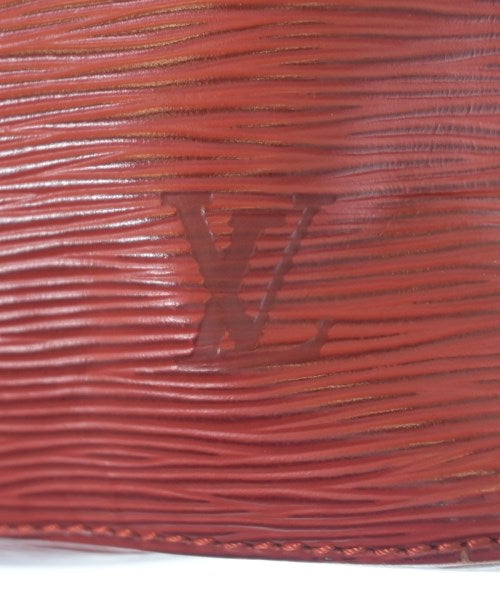 LOUIS VUITTON กระเป๋าสะพาย