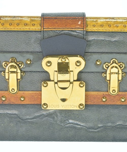 LOUIS VUITTON กระเป๋าสะพาย