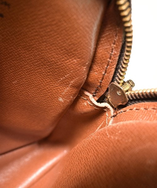 LOUIS VUITTON กระเป๋าสะพาย