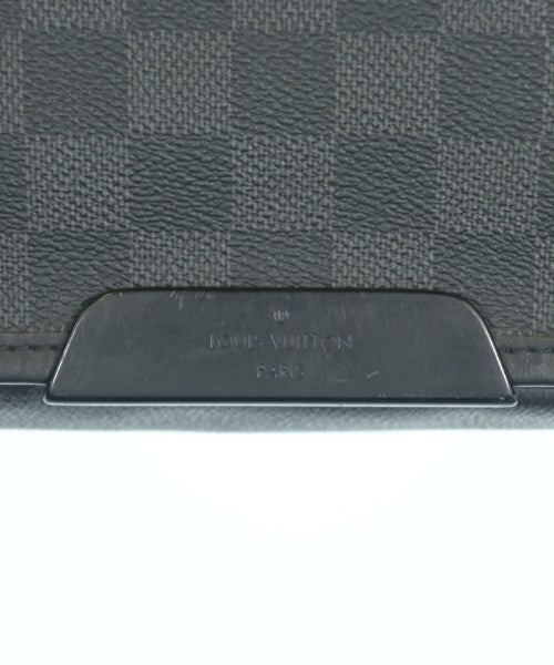 LOUIS VUITTON กระเป๋าสะพาย