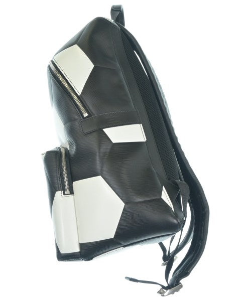 LOUIS VUITTON เป้สะพายหลัง