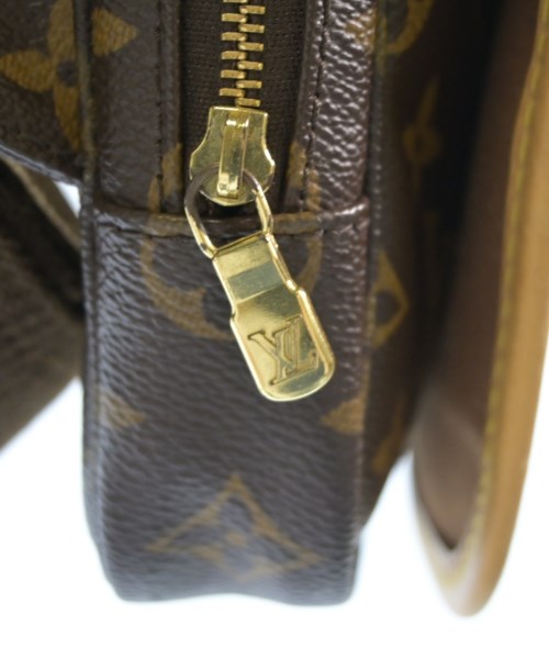 LOUIS VUITTON กระเป๋าสะพาย