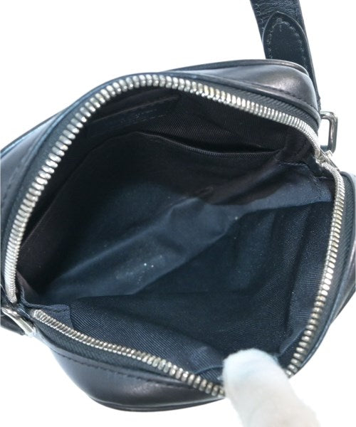 LOUIS VUITTON กระเป๋าสะพาย