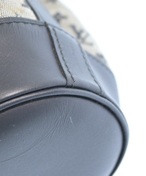 LOUIS VUITTON กระเป๋าสะพาย