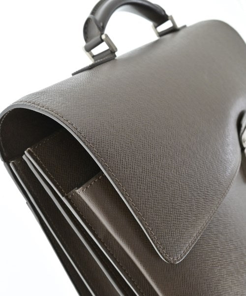 LOUIS VUITTON กระเป๋าธุรกิจ