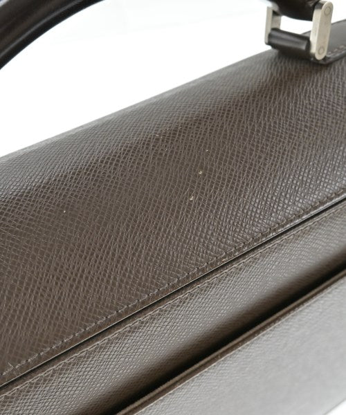 LOUIS VUITTON กระเป๋าธุรกิจ