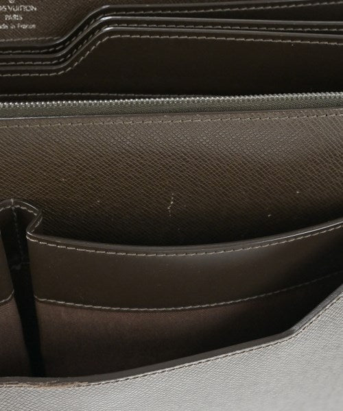 LOUIS VUITTON กระเป๋าธุรกิจ