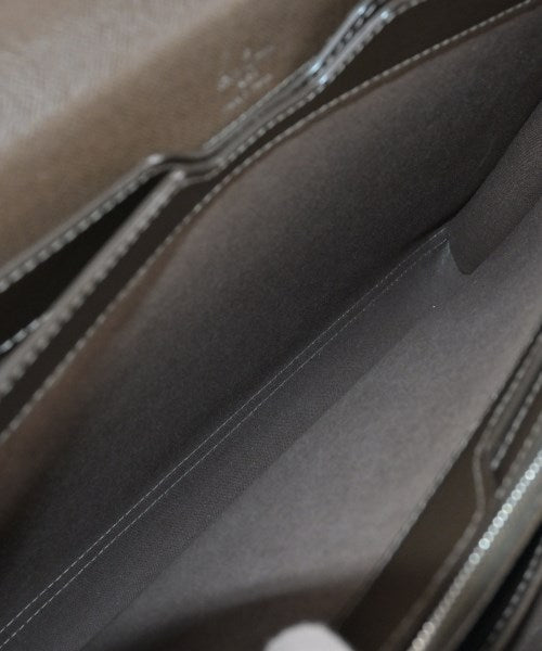 LOUIS VUITTON กระเป๋าธุรกิจ