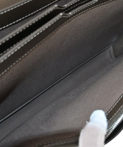 LOUIS VUITTON กระเป๋าธุรกิจ