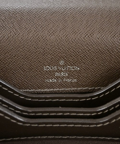 LOUIS VUITTON กระเป๋าธุรกิจ