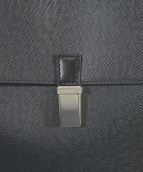 LOUIS VUITTON กระเป๋าสะพาย