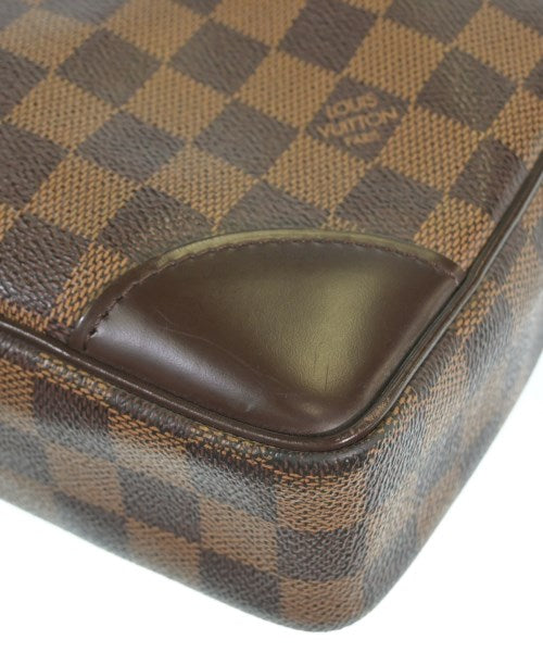 LOUIS VUITTON กระเป๋าธุรกิจ