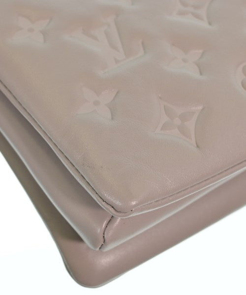 LOUIS VUITTON กระเป๋าสะพาย