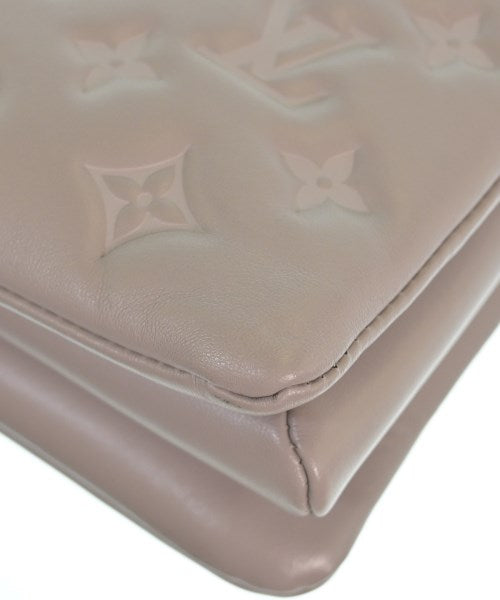 LOUIS VUITTON กระเป๋าสะพาย