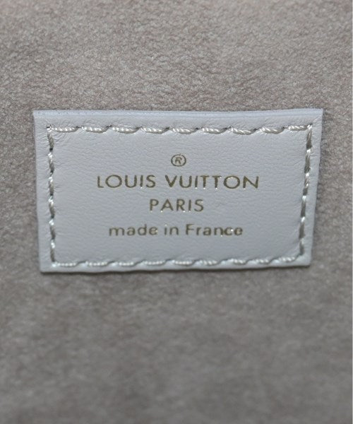 LOUIS VUITTON กระเป๋าสะพาย