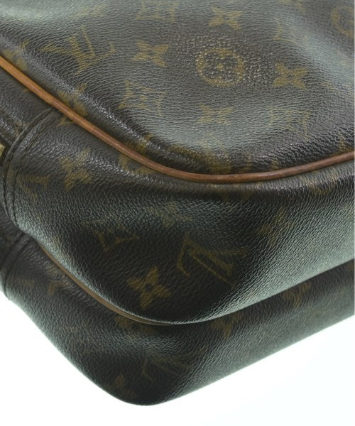 LOUIS VUITTON กระเป๋าสะพาย