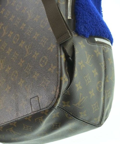 LOUIS VUITTON เป้สะพายหลัง