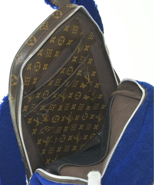 LOUIS VUITTON เป้สะพายหลัง