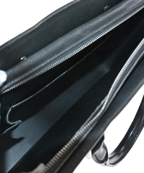LOUIS VUITTON กระเป๋าธุรกิจ