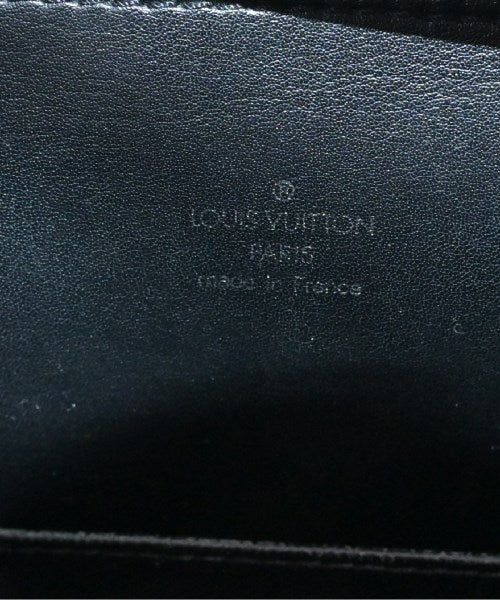 LOUIS VUITTON กระเป๋าธุรกิจ
