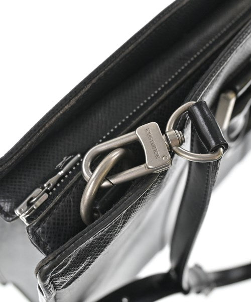 LOUIS VUITTON กระเป๋าธุรกิจ