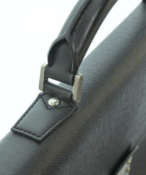LOUIS VUITTON กระเป๋าธุรกิจ