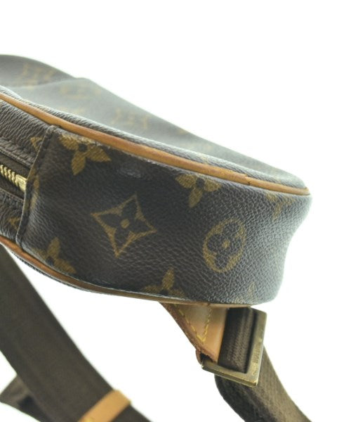 LOUIS VUITTON กระเป๋าสะพาย