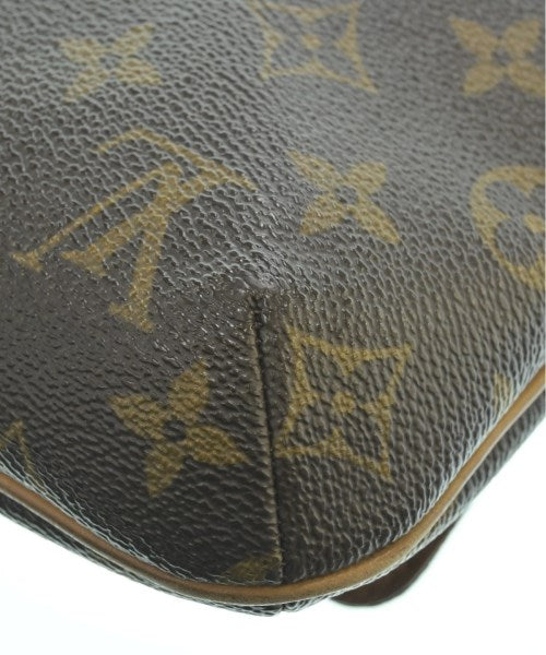 LOUIS VUITTON กระเป๋าสะพาย
