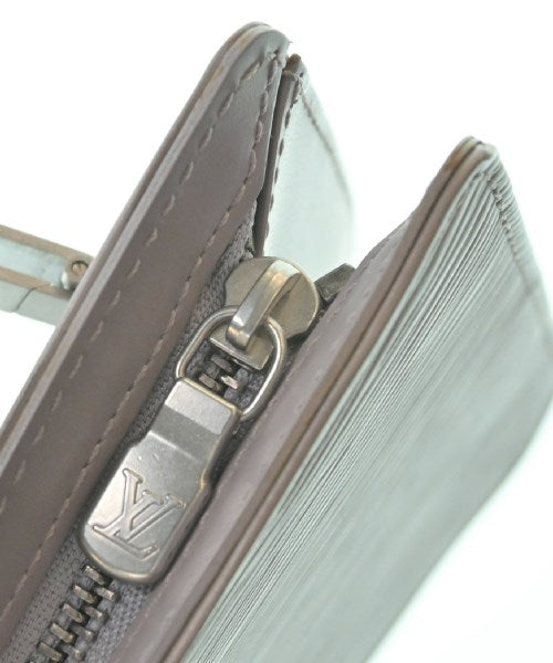 LOUIS VUITTON กระเป๋าสะพาย