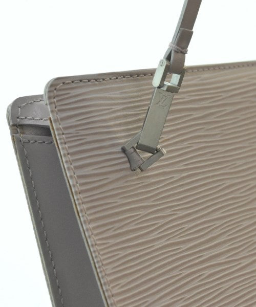 LOUIS VUITTON กระเป๋าสะพาย