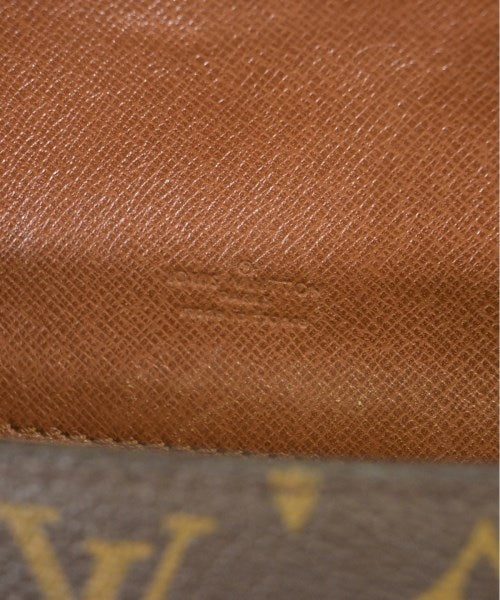LOUIS VUITTON กระเป๋าสะพาย