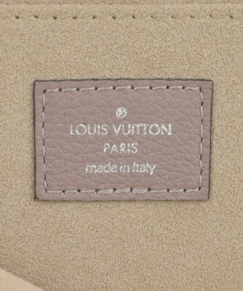 LOUIS VUITTON คลัตช์
