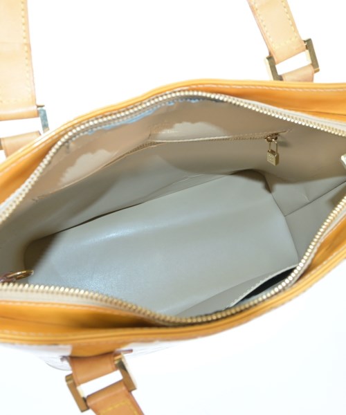 LOUIS VUITTON กระเป๋าถือขนาดใหญ่