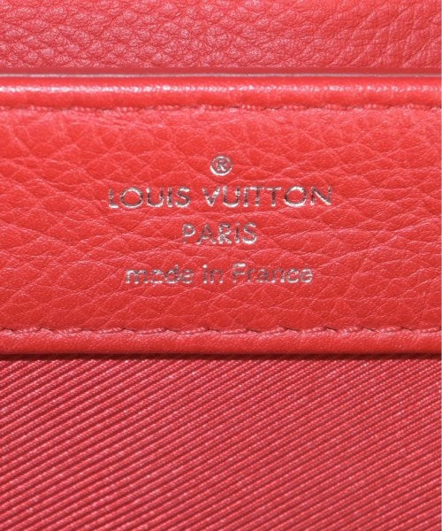LOUIS VUITTON กระเป๋าสะพาย