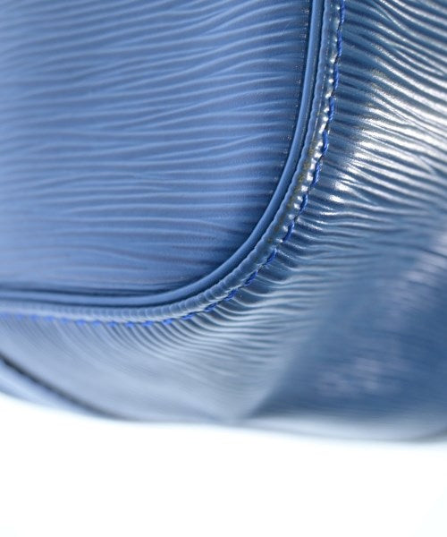LOUIS VUITTON กระเป๋าใส่อุปกรณ์ขนาดใหญ่