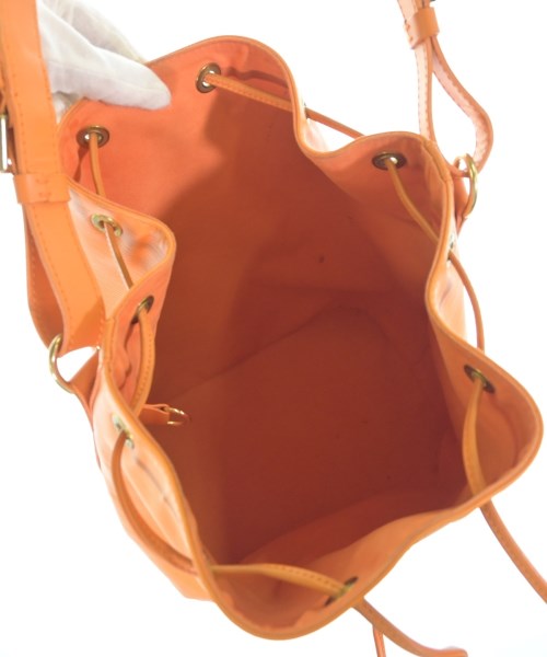 LOUIS VUITTON กระเป๋าสะพาย