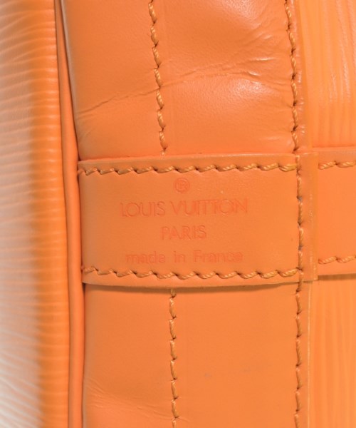 LOUIS VUITTON กระเป๋าสะพาย