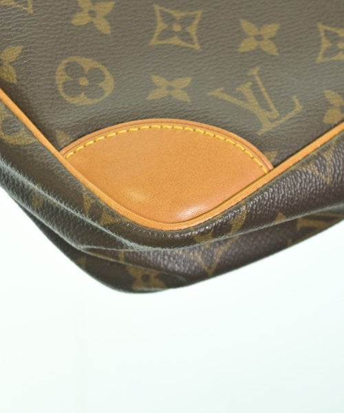 LOUIS VUITTON กระเป๋าสะพาย