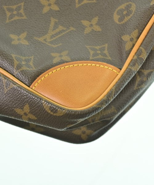 LOUIS VUITTON กระเป๋าสะพาย