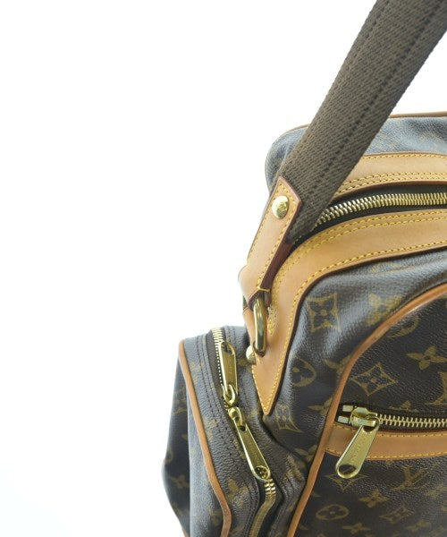 LOUIS VUITTON กระเป๋าสะพาย
