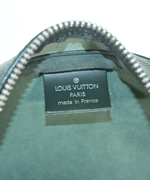 LOUIS VUITTON กระเป๋าใส่อุปกรณ์ขนาดใหญ่