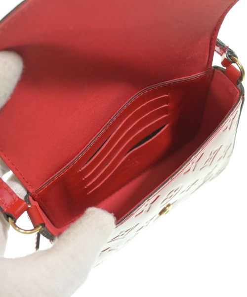 LOUIS VUITTON กระเป๋าสะพาย