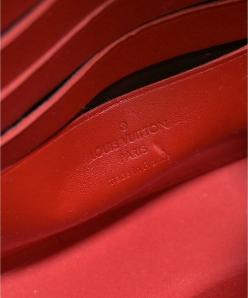 LOUIS VUITTON กระเป๋าสะพาย